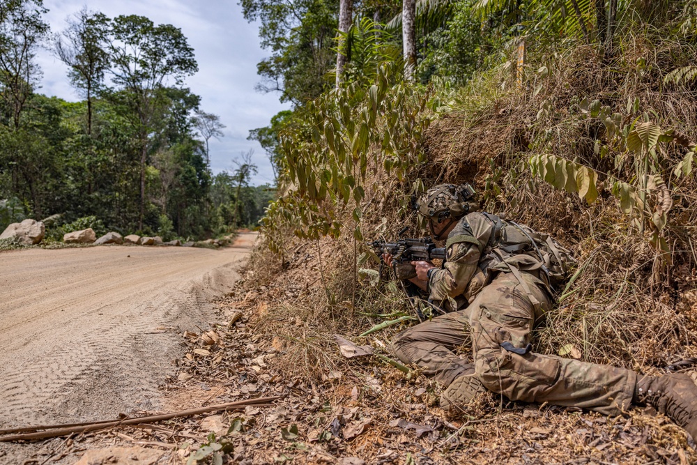 U.S., Brazilian soldiers conduct final movement and assault in front of SV24 Distinguished Visitors