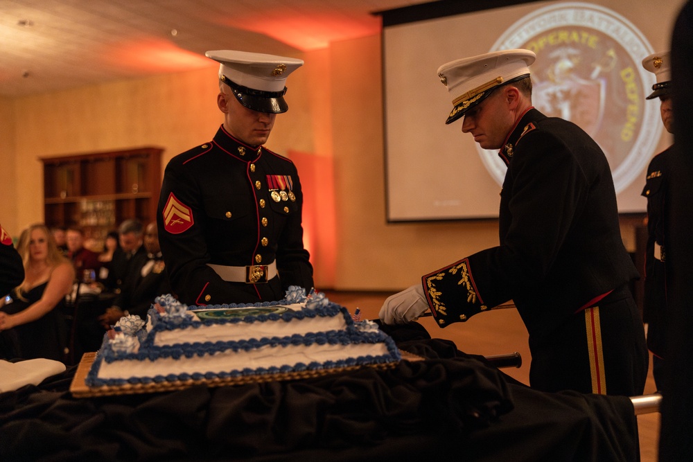 1st Network Bn. celebrates the 248th Marine Corps Birthday Ball