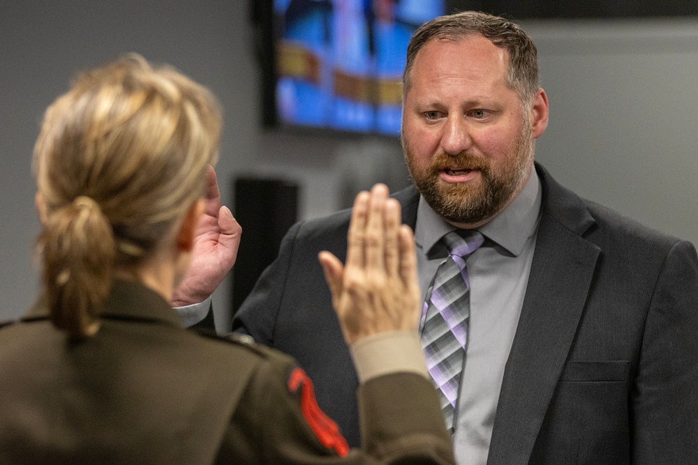 Busby inducted as SES