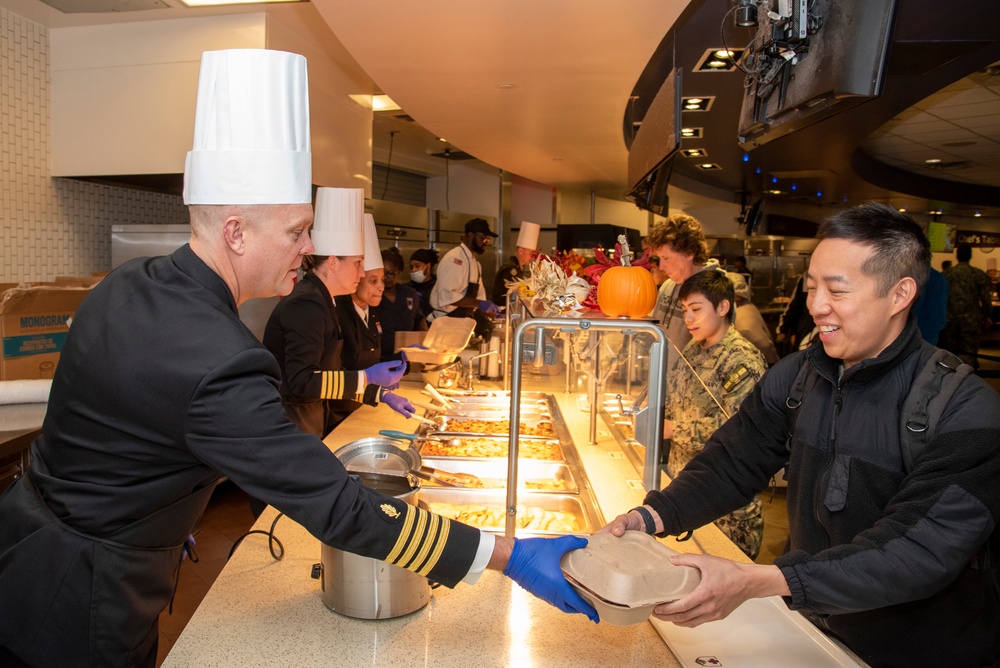 NMRTC, Bethesda Leadership Serves Food for Thanksgiving Meal