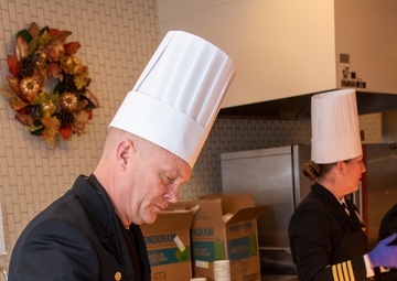 NMRTC, Bethesda Leadership Serves Food for Thanksgiving Meal