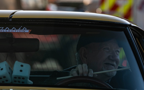1st Inf. Div. Marches in Little Apple Veterans Day Parade