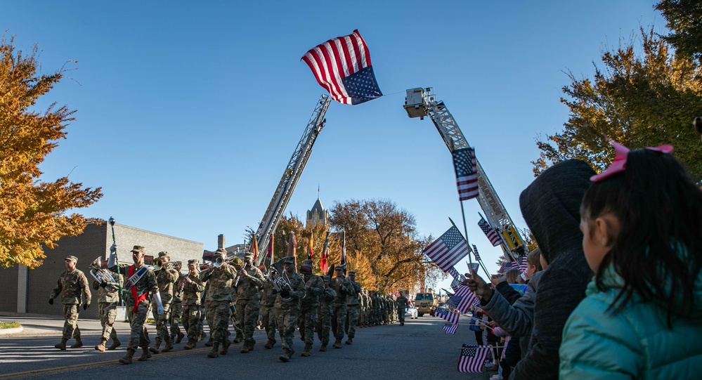 1st Inf. Div. Marches in Little Apple Veterans Day Parade