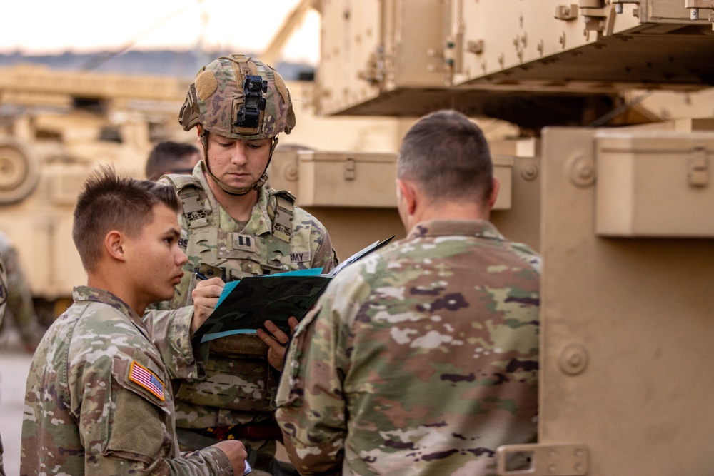 2/82 Field Artillery conducts Emergency Deployment Readiness Exercise