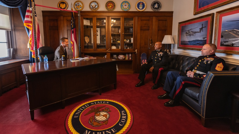 Lt. Gen. Cavanaugh wishes Rep. McCormick a happy Marine Corps birthday