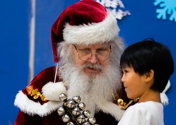 Alaska Guardsmen participate in Op Santa 2023