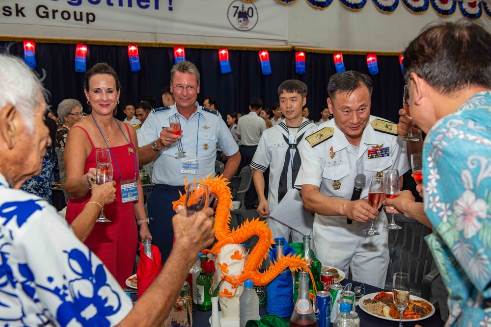 ROK Dokdo (LPH-6111) Hosts Reception in Guam