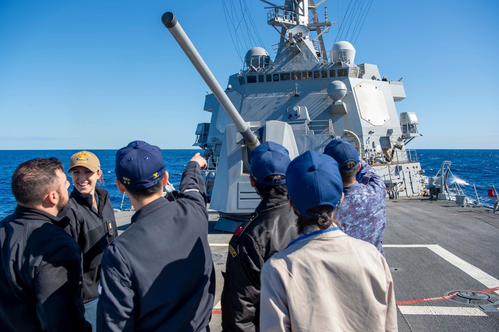 JMSDF Service Members Visit USS Kidd (DDG 100)