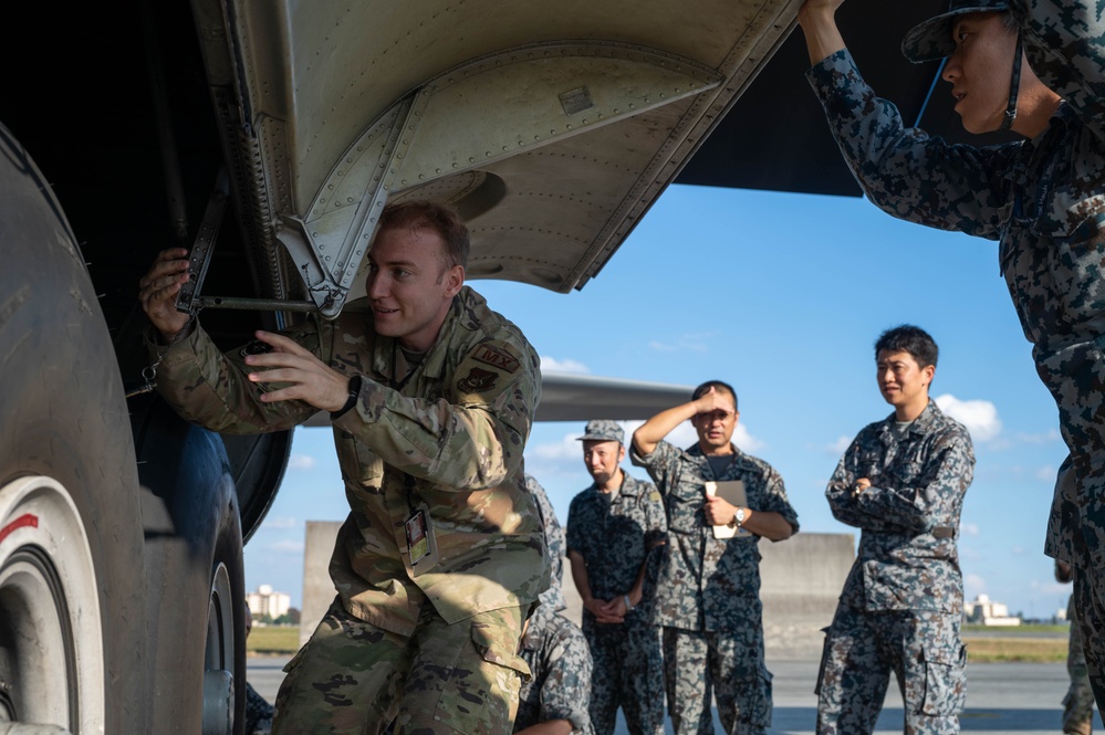 USAF, JASDF maintenance immersion