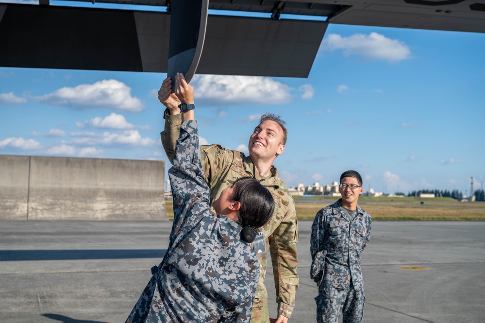 USAF, JASDF maintenance immersion