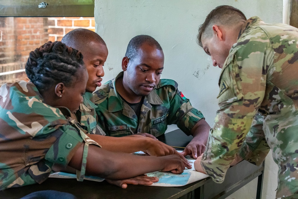 SETAF-AF, 7th ATC helps improve the Malawi Defence Force Section Commanders Course