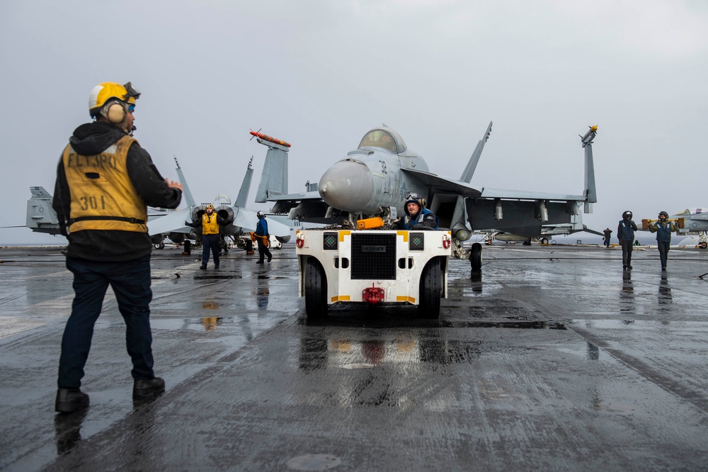 CVN 71 FOD Walkdown