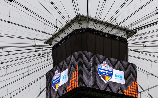 NATO color guard demonstrates unity in NFL Frankfurt opening ceremony