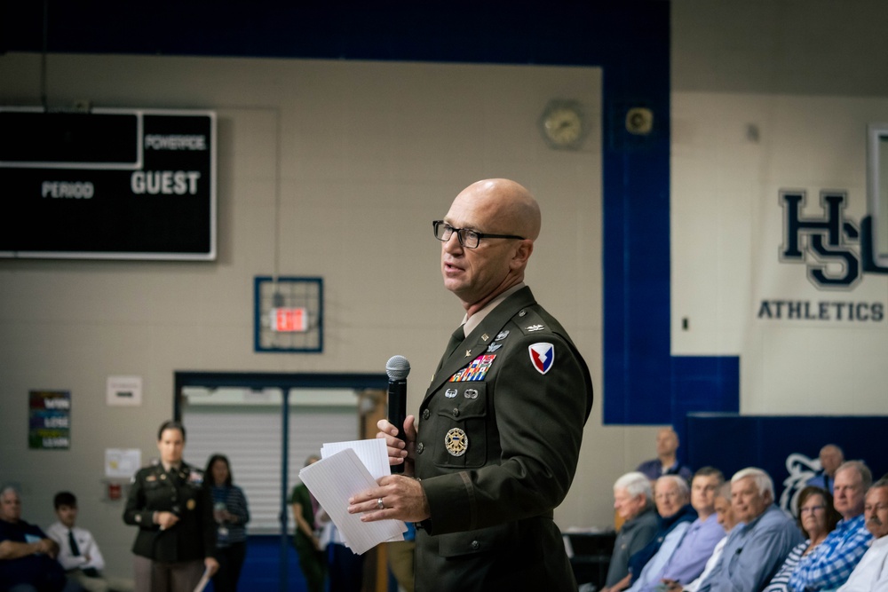 Redstone dual military couple featured during Veterans Day assembly