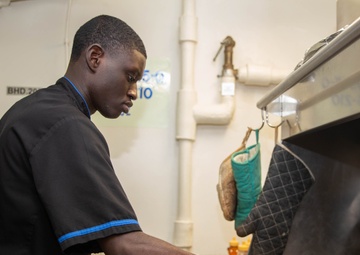 Culinary Specialist aboard Gerald R. Ford will Compete around the Globe