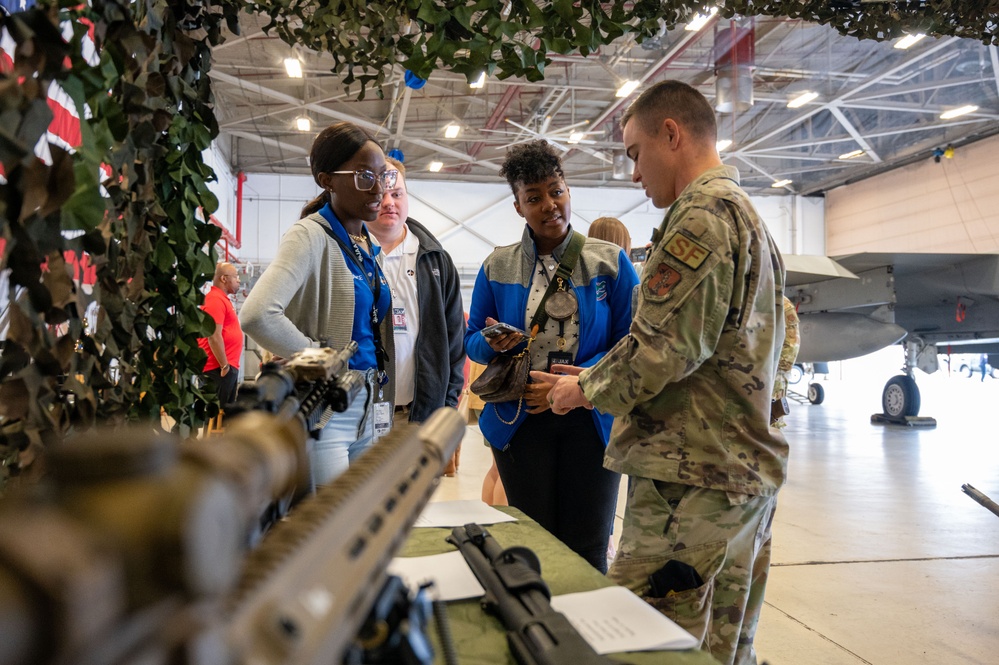 125th Fighter Wing welcomes friends of the FANG