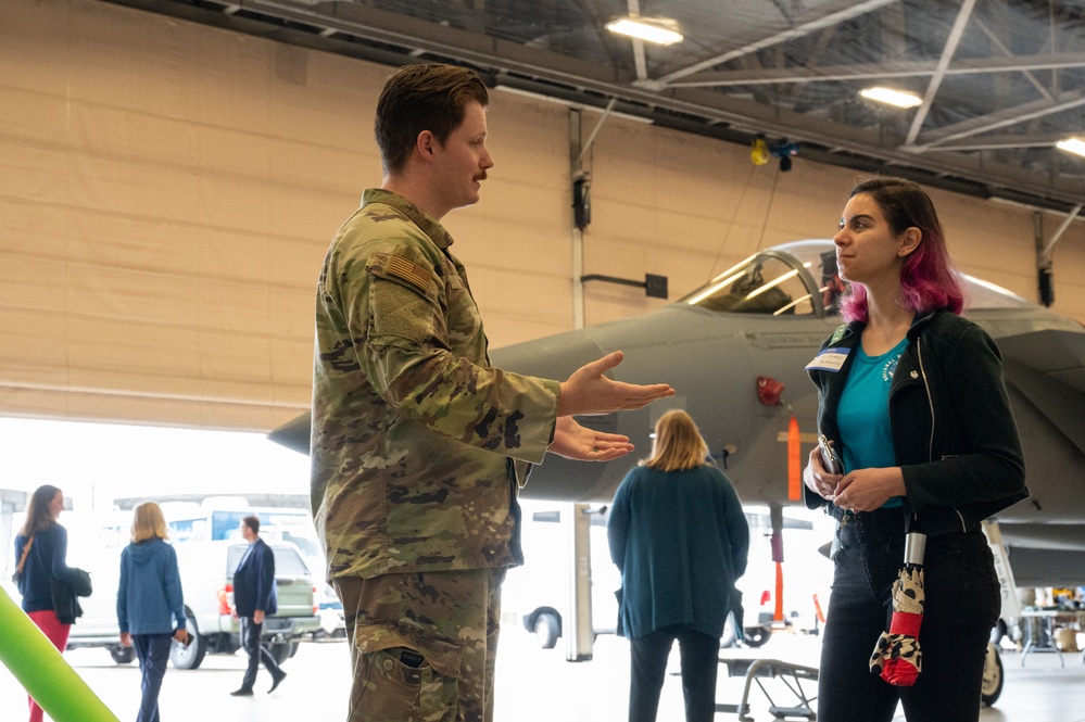 125th Fighter Wing welcomes friends of the FANG