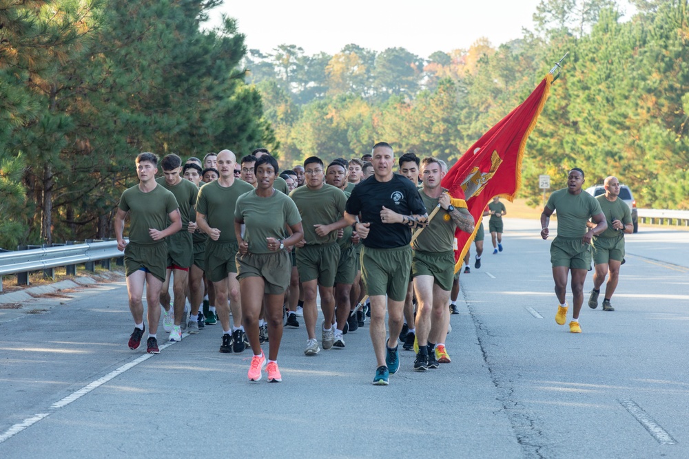 Marine Corps Combat Service Support Schools celebrates 248th birthday of the Marine Corps with motivational run