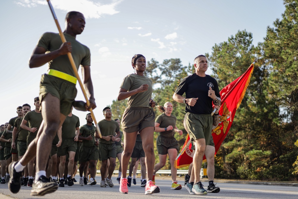 Marine Corps Combat Service Support Schools celebrates 248th birthday of the Marine Corps with motivational run