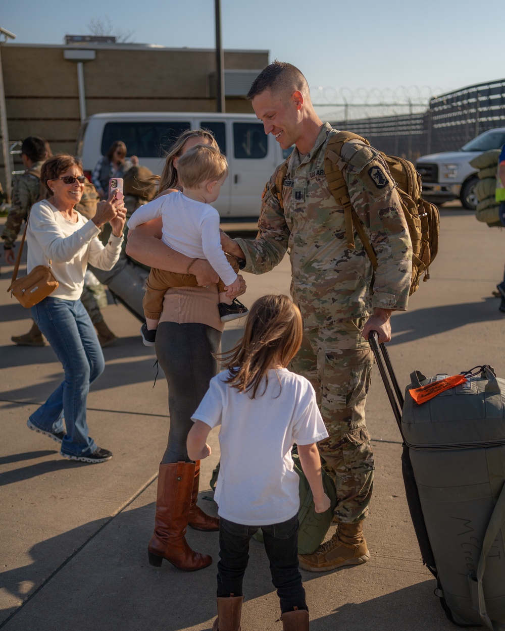 933rd Military Police Company Returns from Deployment