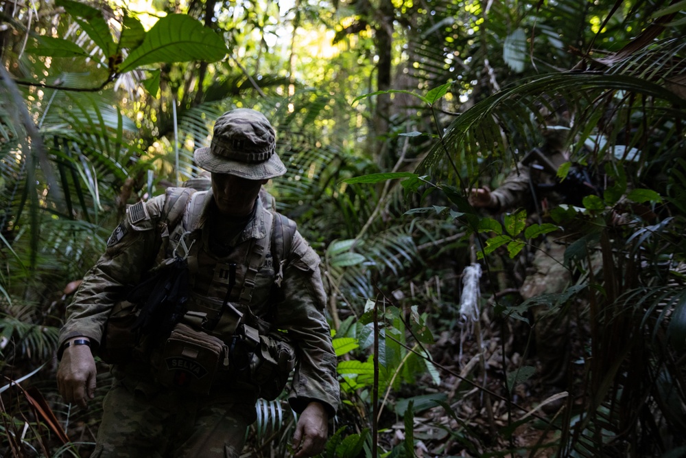 DVIDS - Images - U.S. and Brazilian Soldiers Conduct Final Movements ...