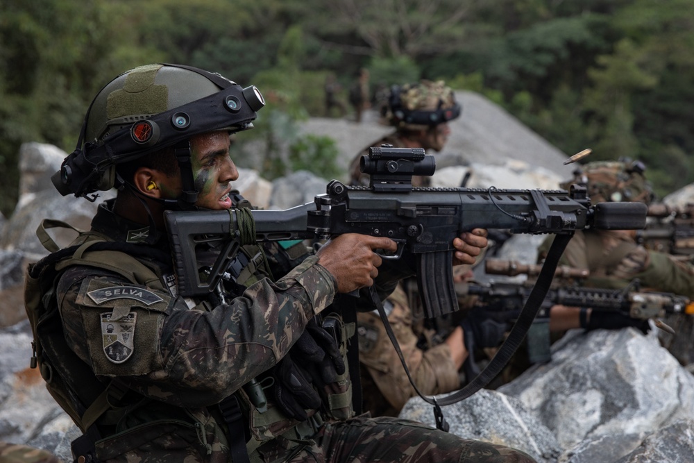 U.S. and Brazilian Soldiers Conduct Final Movements and Assault of SV24