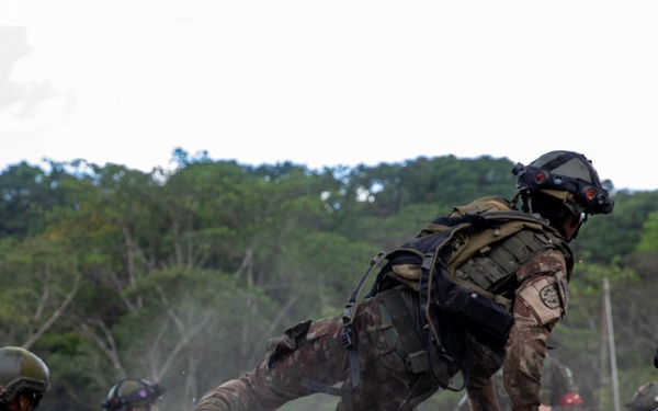 U.S. and Brazilian Soldiers Conduct Final Movements and Assault of SV24