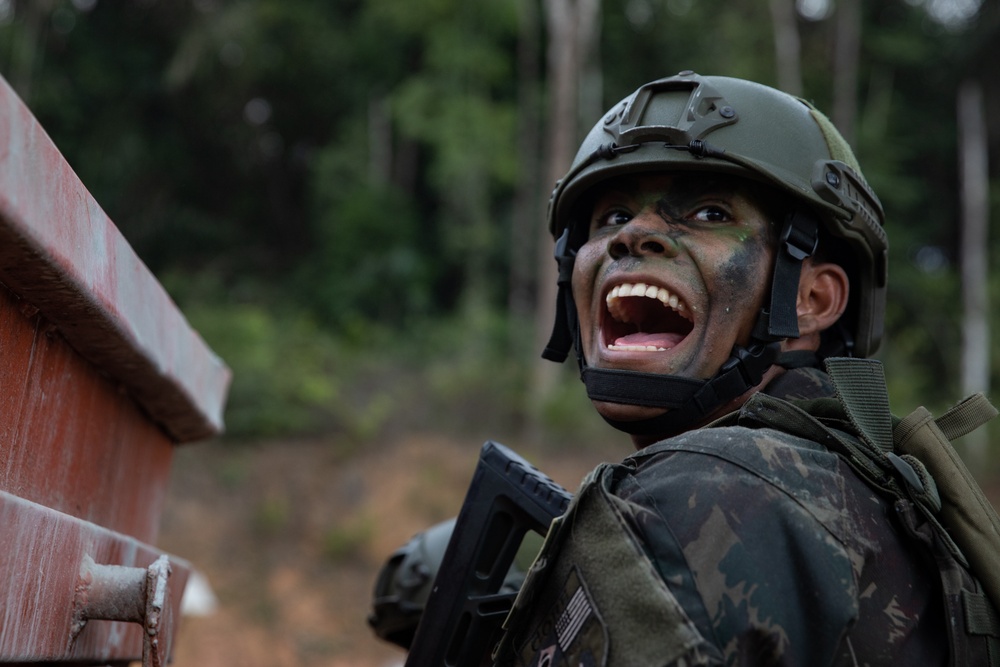 U.S. and Brazilian Soldiers Conduct Final Movements and Assault of SV24