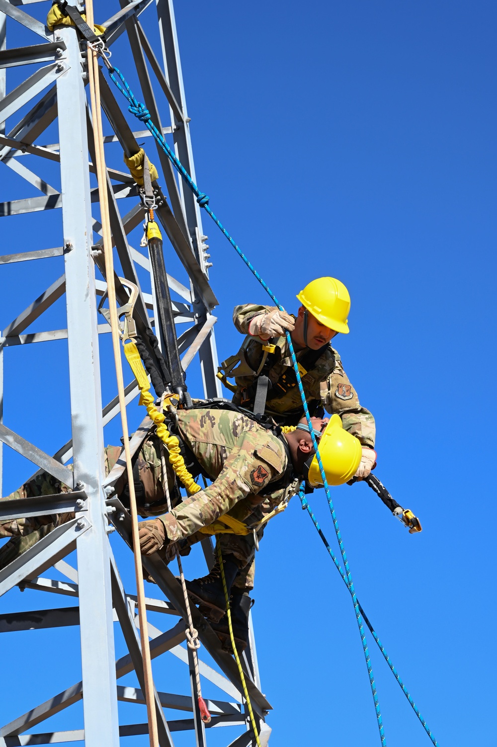 364th Training Squadron: telecommunications cable and antennas course