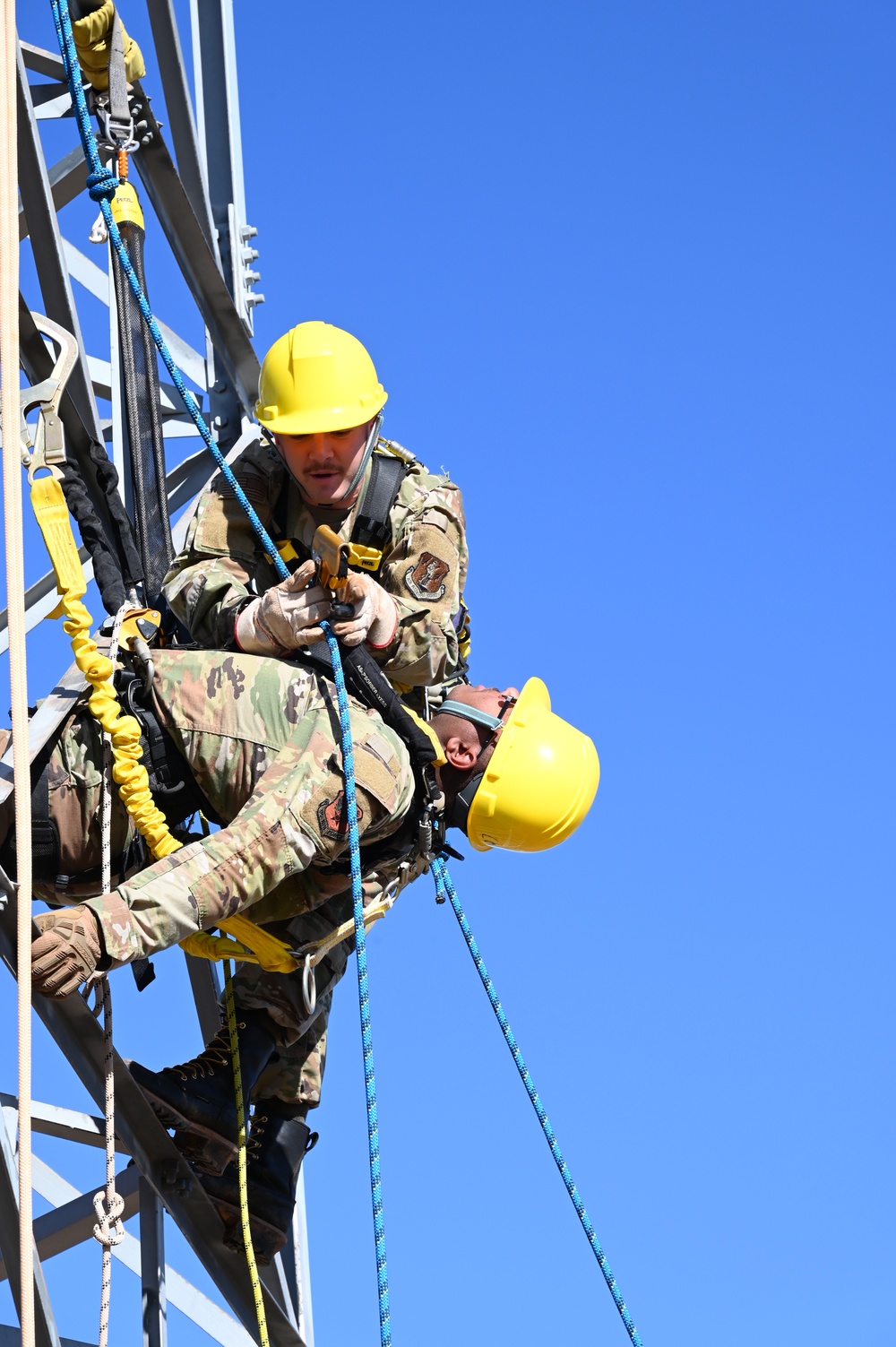 364th Training Squadron: telecommunications cable and antennas course