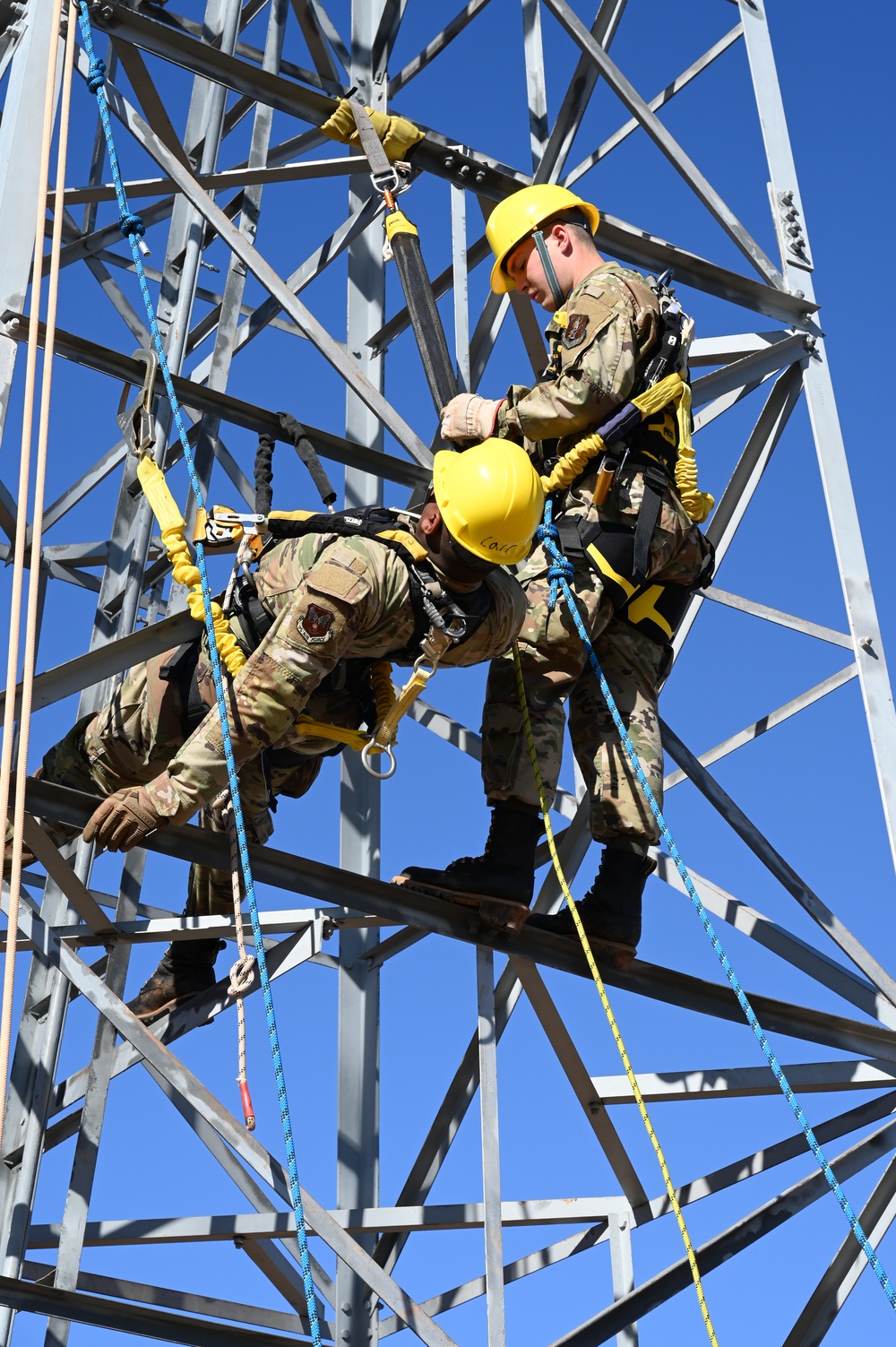 364th Training Squadron: telecommunications cable and antennas course