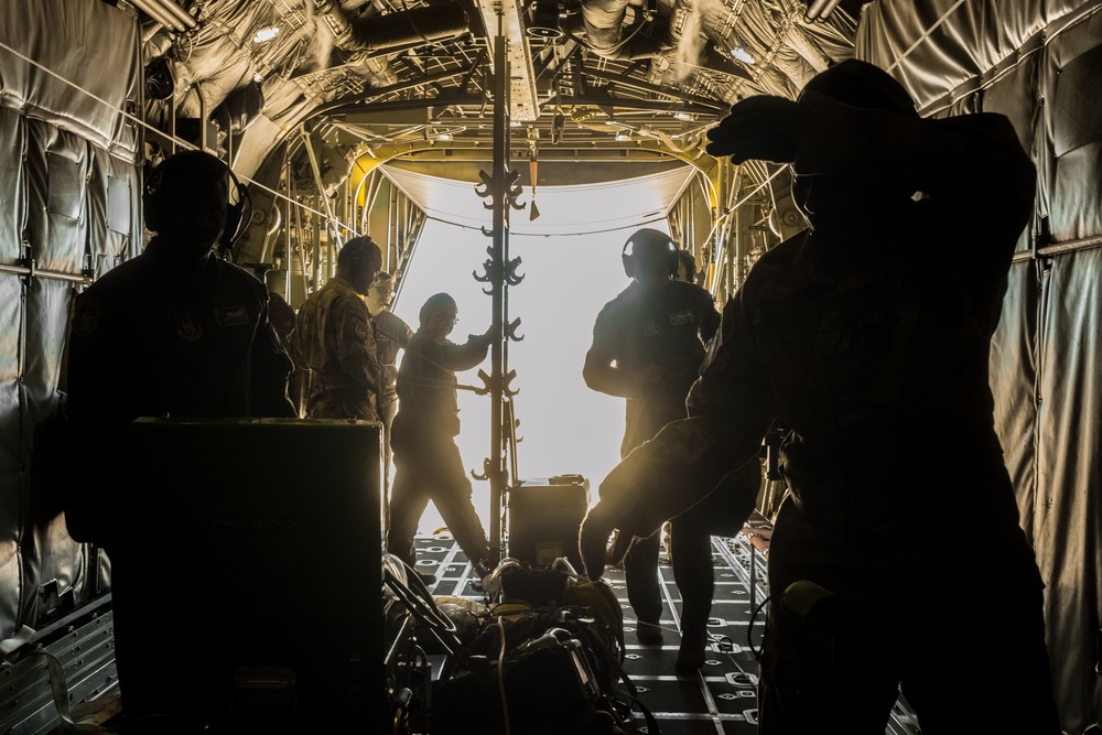 96th AS supports 45th AES with aeromedical evacuation exercise