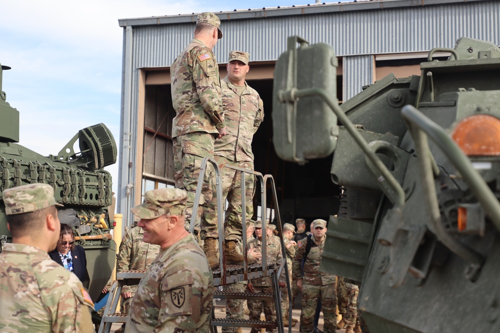 LTG Patrick E. Matlock visits the Fires Center of Excellence