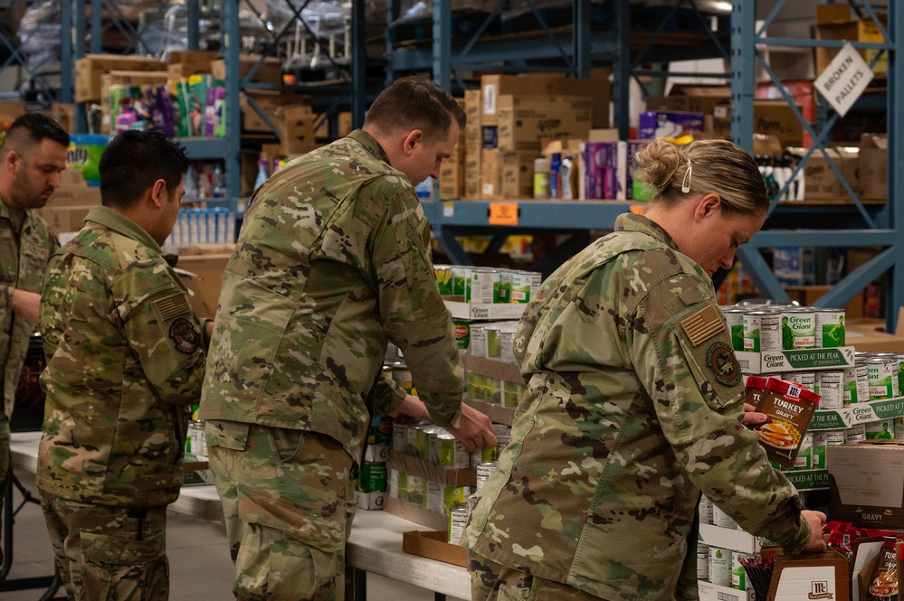 Eielson First Sergeant's Council assemble Thanksgiving bags