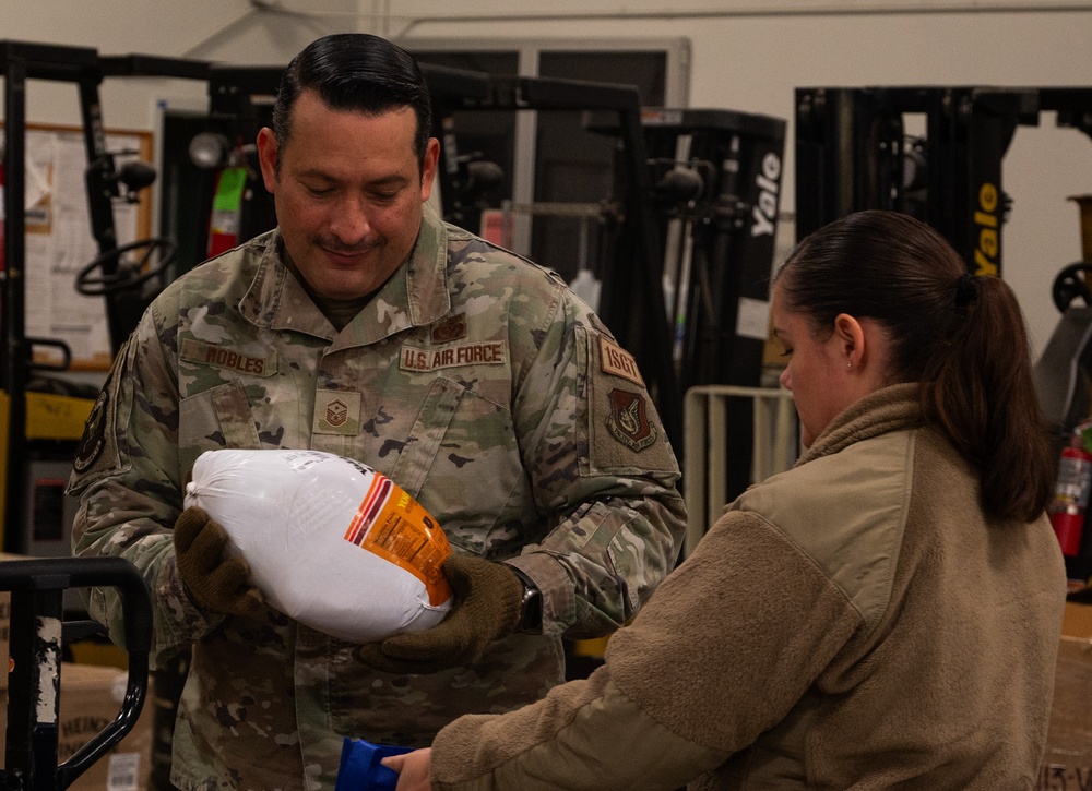 Eielson First Sergeant's Council assemble Thanksgiving bags
