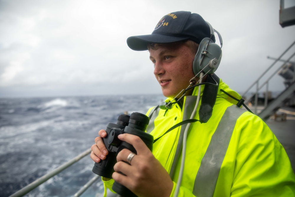 SN Burgess Scans the Horizon Aboard USS Antietam (CG 54)