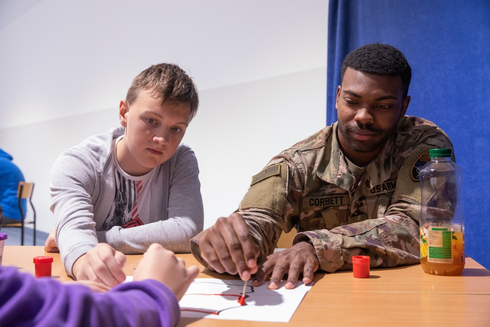 Task Force Marne Soldiers visit local school in Poland