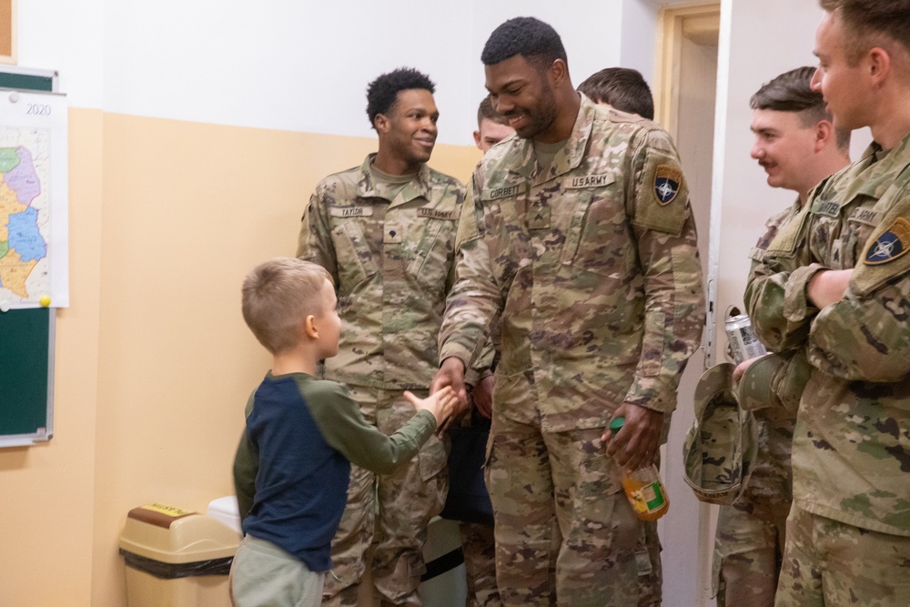 Task Force Marne Soldiers visit local school in Poland