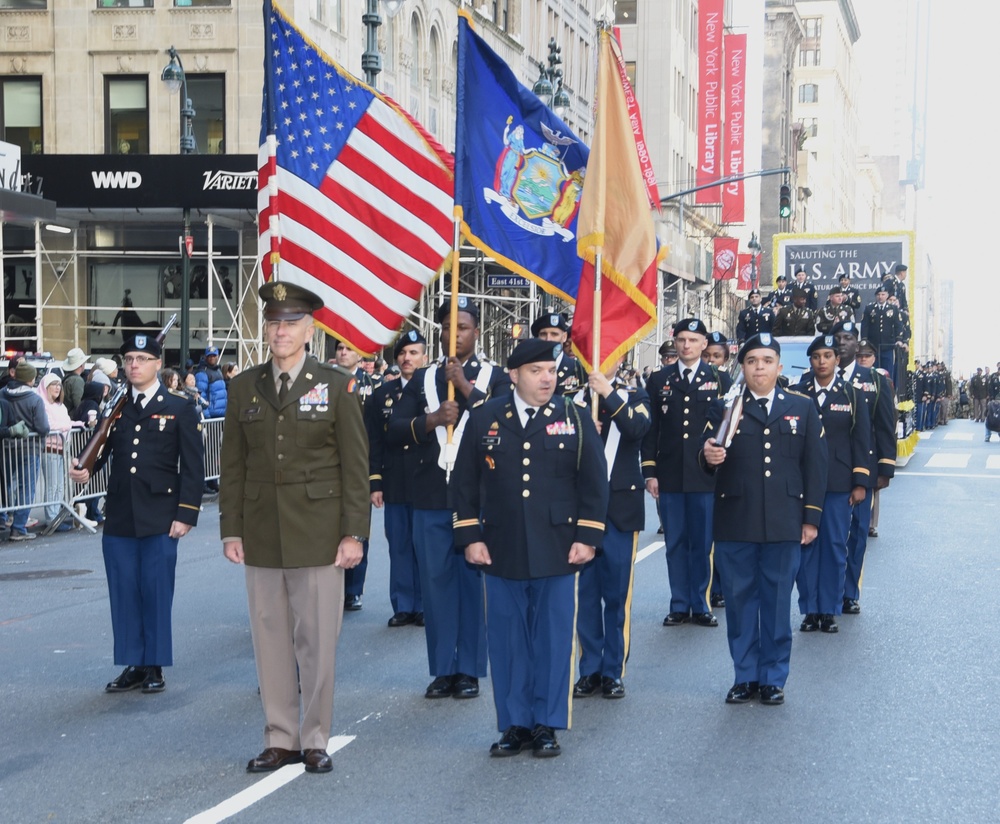 DVIDS Images NYC Veterans Day parade 2023 [Image 12 of 19]