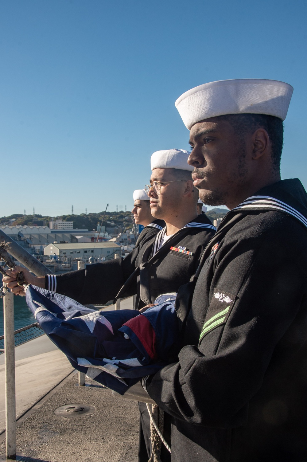 USS Ronald Reagan (CVN 76) returns to Yokosuka, Japan