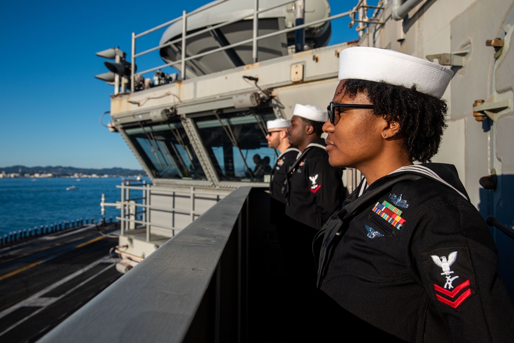 USS Ronald Reagan (CVN 76) returns to Yokosuka, Japan