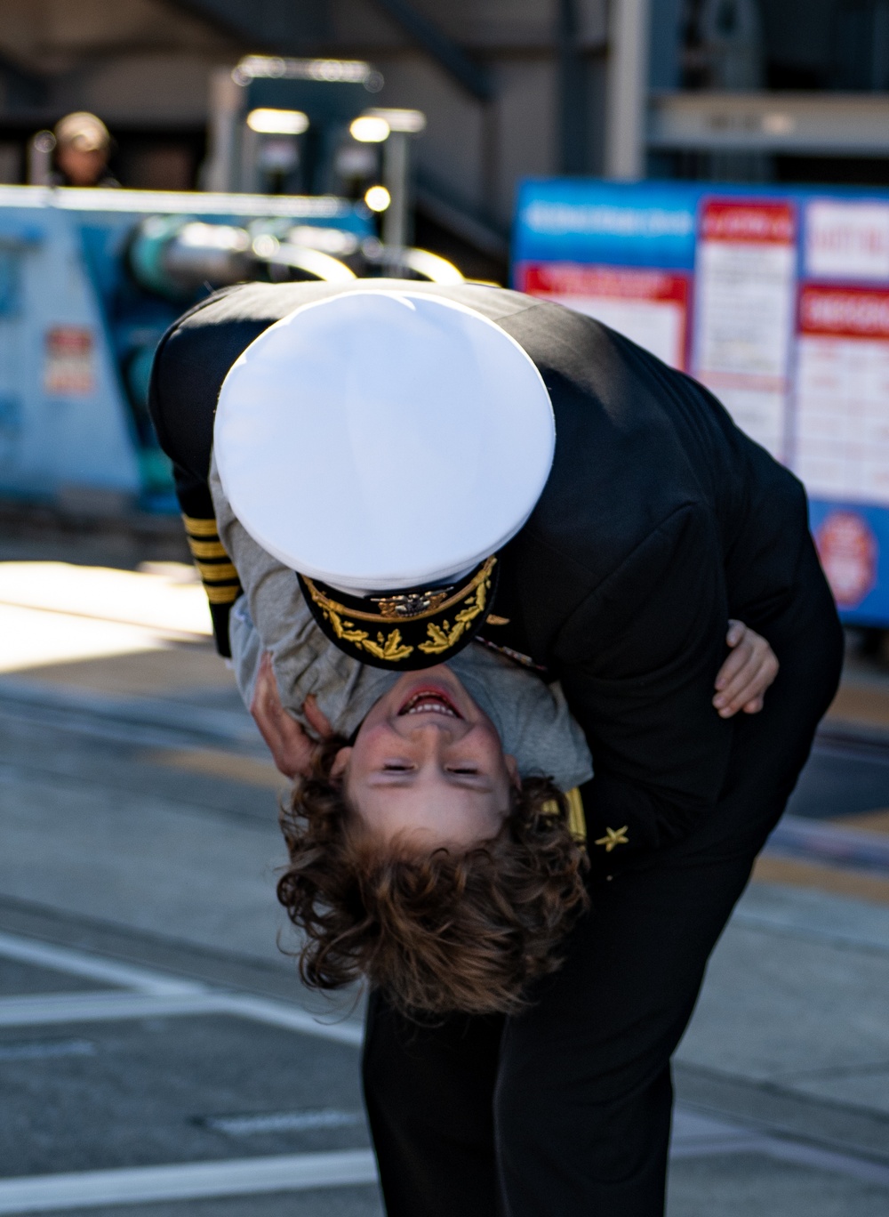 USS Ronald Reagan (CVN 76) returns to Yokosuka, Japan