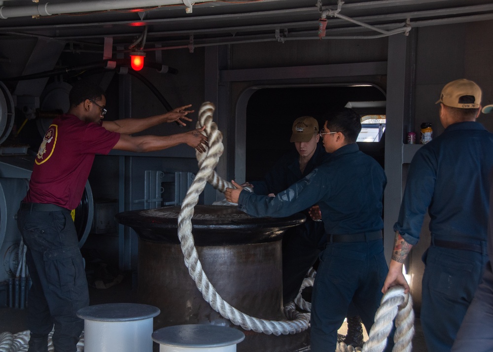 USS Ronald Reagan (CVN 76) returns to Yokosuka, Japan