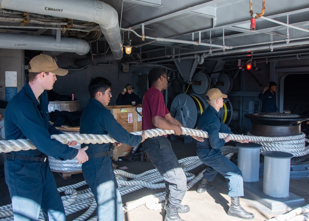 USS Ronald Reagan (CVN 76) returns to Yokosuka, Japan