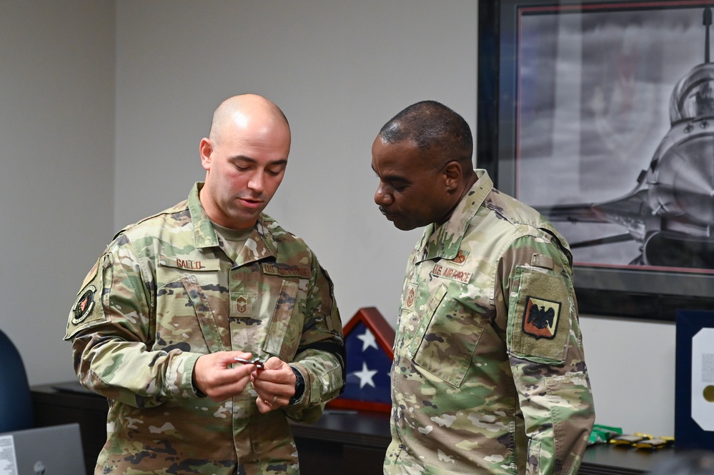 Command Chief Williams visits the 177th Fighter Wing