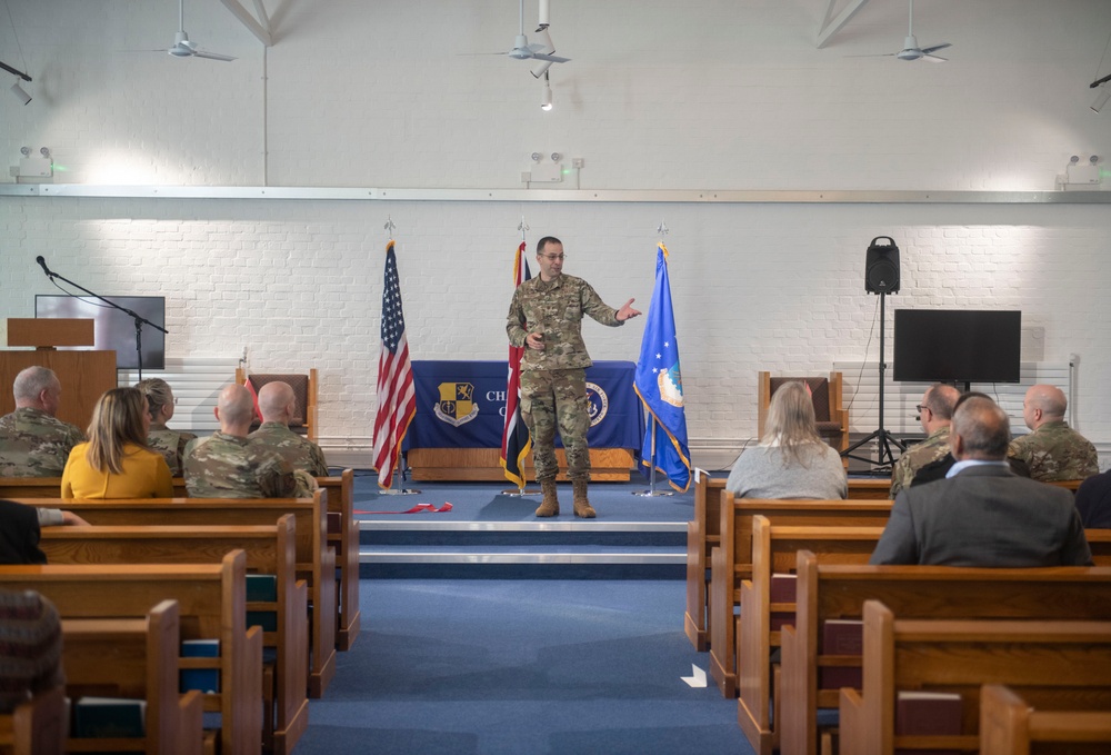 Pathfinders open new chapel at RAF Fairford