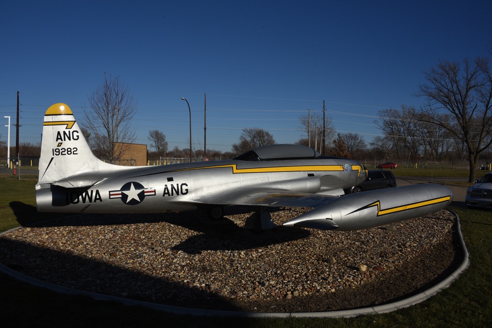 Lockheed T-33