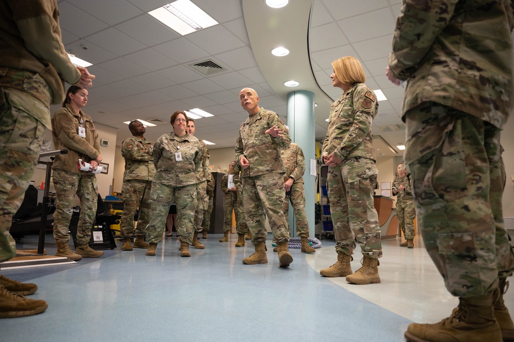 USAF, USSF Surgeon General visits RAF Lakenheath