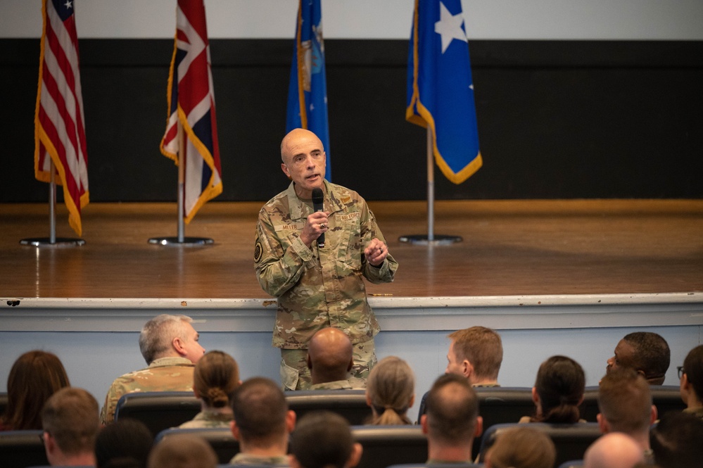 USAF, USSF Surgeon General visits RAF Lakenheath