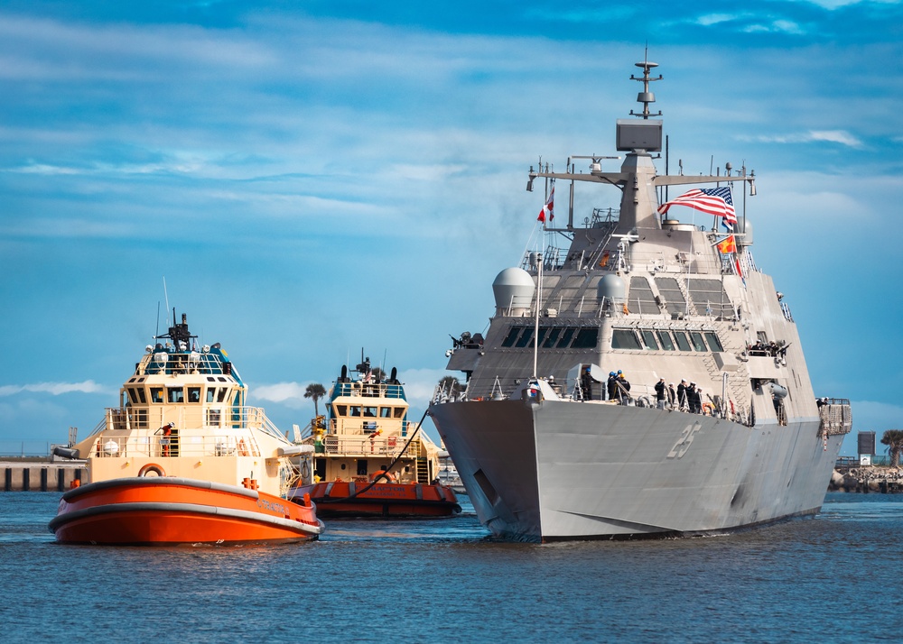 USS MARINETTE (LCS 25) Arrives in Mayport